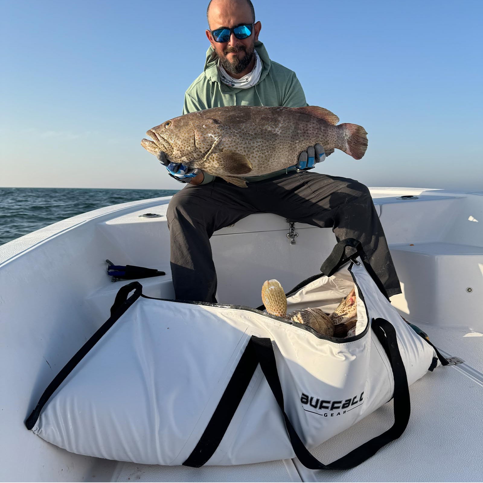 48x18'' Insulated Fish Bag Cooler - Buffalo Gear 